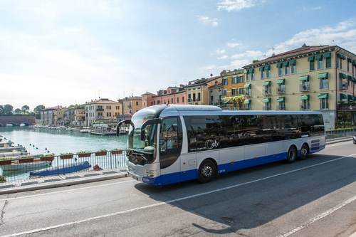 bus-giro-del-lago-di-garda