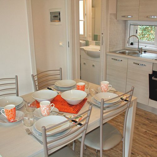 mobilhaus-camping-gardasee-castelletto-lemaior-peler3-34