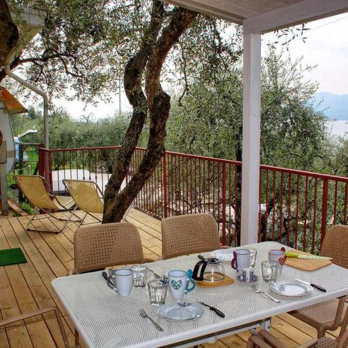 mobilheim-gardasee-5-personen-veranda-12