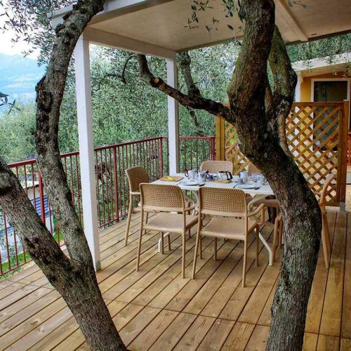 mobilheim-gardasee-5-personen-veranda-14