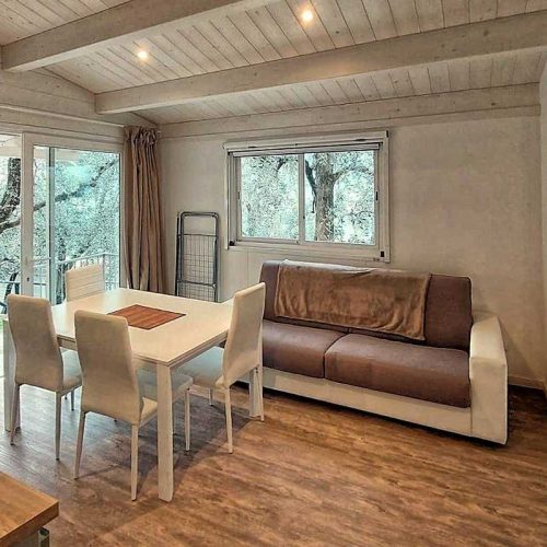 peler4-bungalow-5-persone-camping-lemaior-lagodigarda-04