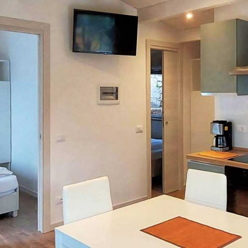 peler4-bungalow-5-persone-camping-lemaior-lagodigarda-06